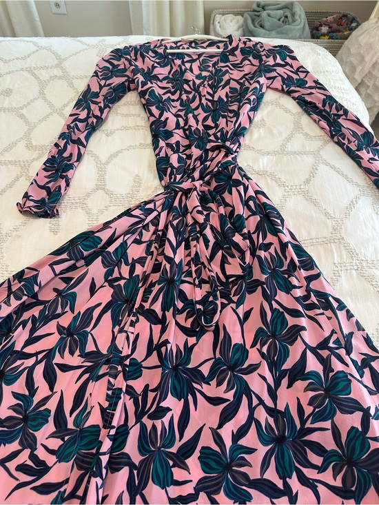 Diane Von Furstenberg Dresses & Skirts - Diane Von Furstenberg Pink Midi Wrap Dress with Teal and Navy Floral Print